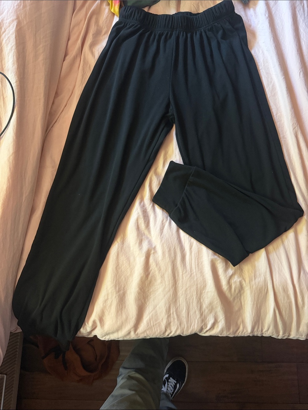 Women's Black Elastic-Waist Jogger Pants fit more like large